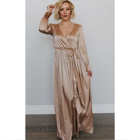 NWT Baltic Born Champange Holly Satin Maxi Dress Size Medium - Picture 1 of 16
